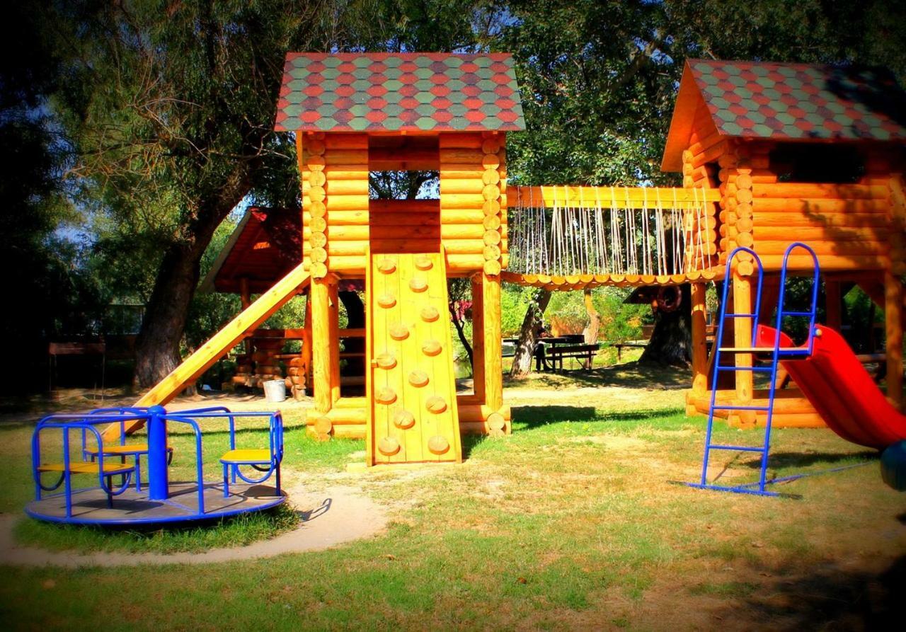 Holiday Park Dunay Kyslytsya 외부 사진